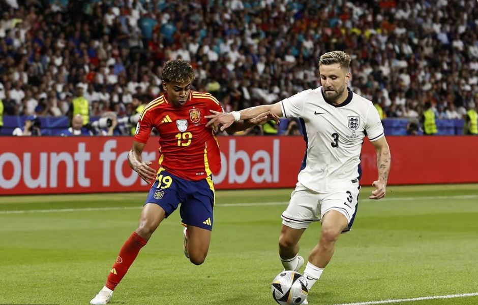 葡萄牙队鏖战英格兰队,波尔高光表现的简单介绍 葡萄牙队鏖战英格兰队,波尔高光表现的简单介绍