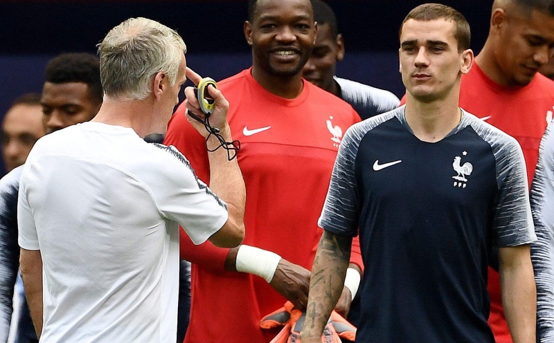 德国队轻取法国队,奥恰洛夫扛起全队 德国队轻取法国队,奥恰洛夫扛起全队