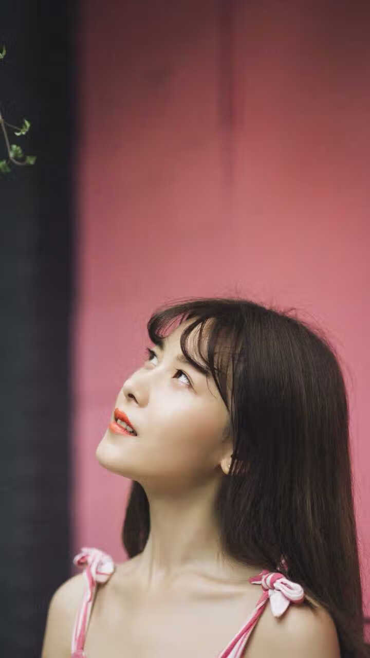 莱万天降神兵！桑巴军团正面击碎美利坚神话，足球王权在镁光灯下加冕